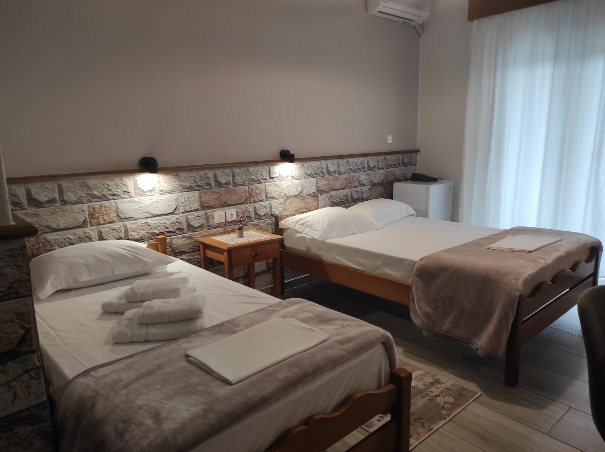 Ενοικιαζόμενα Δωμάτια Ενιπεύς- Rooms Enipeas Litochoro Exterior foto