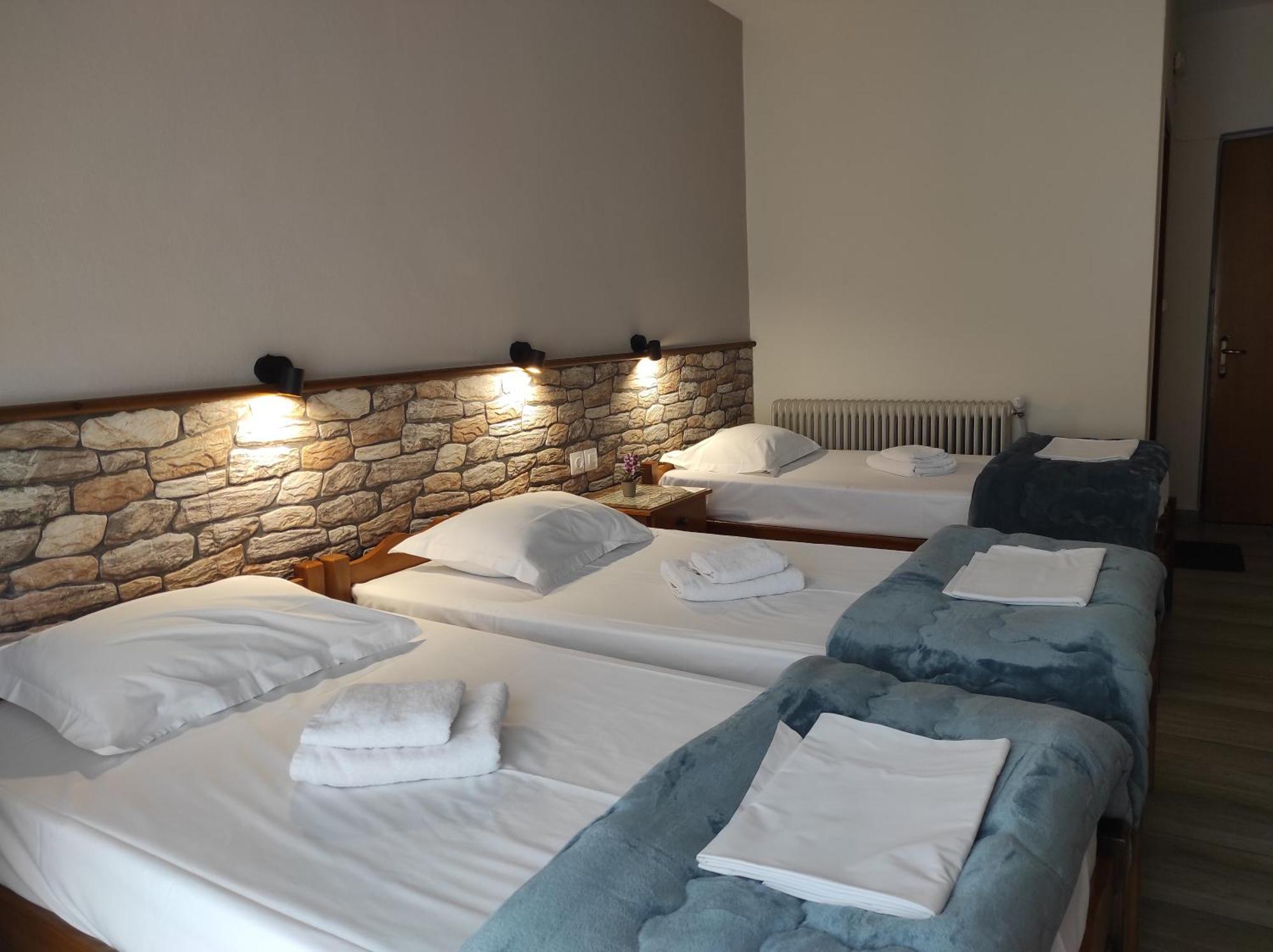 Ενοικιαζόμενα Δωμάτια Ενιπεύς- Rooms Enipeas Litochoro Exterior foto