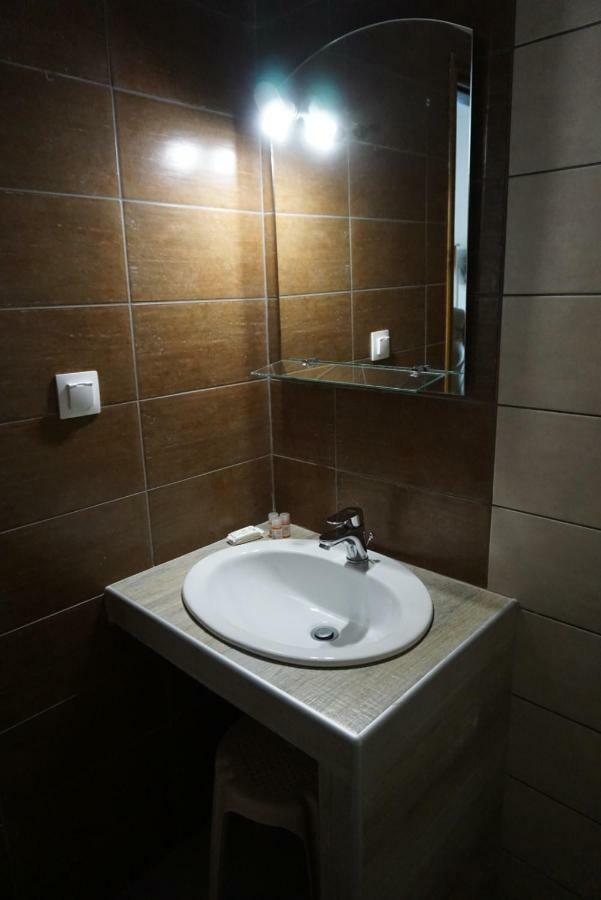 Ενοικιαζόμενα Δωμάτια Ενιπεύς- Rooms Enipeas Litochoro Exterior foto